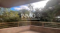 Vista exterior de Apartament en venda en Cambrils amb Aire condicionat, Terrassa i Moblat