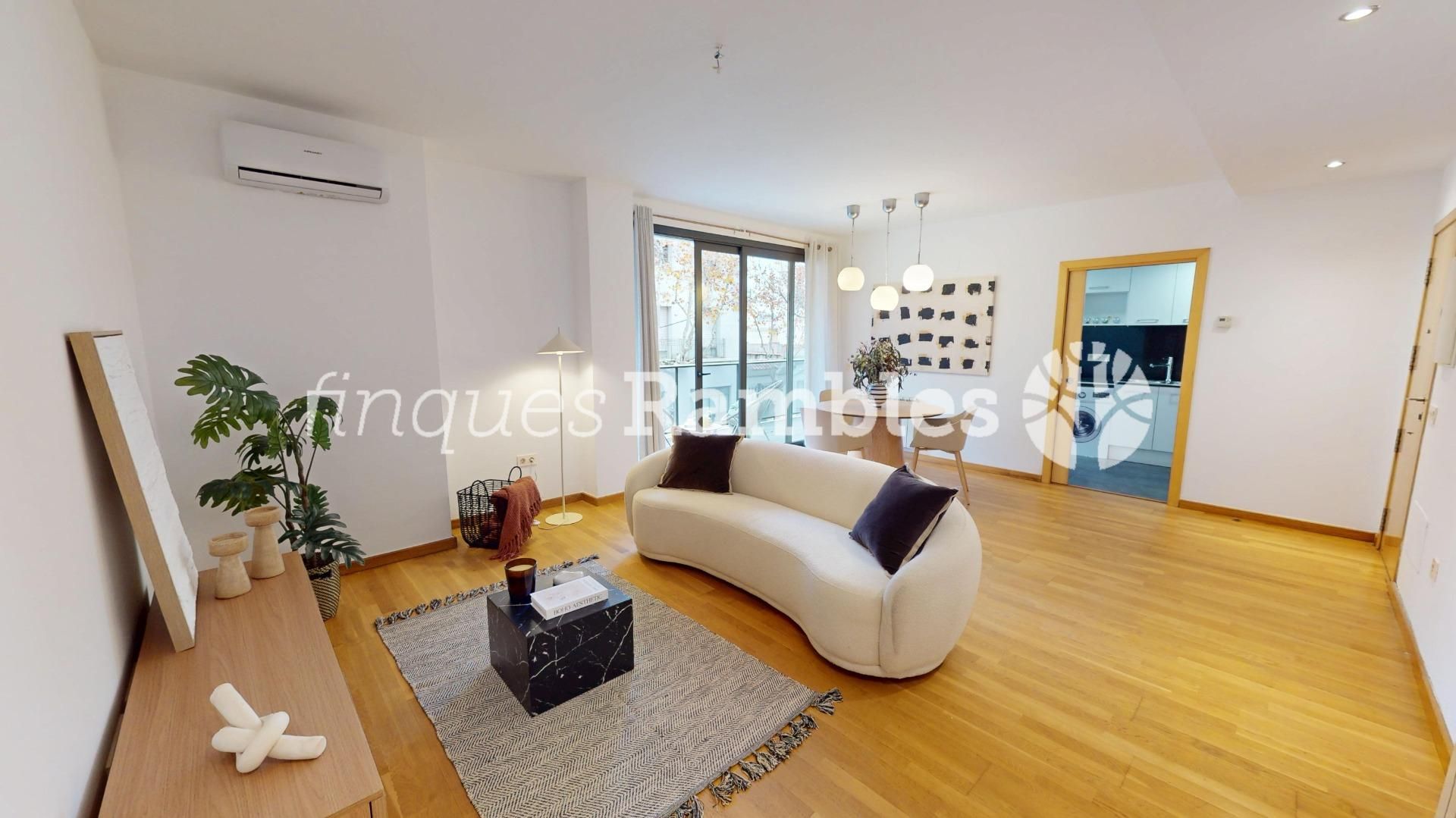 Sala de estar de Piso en venta en Igualada con Aire acondicionado, Calefacción y Parquet