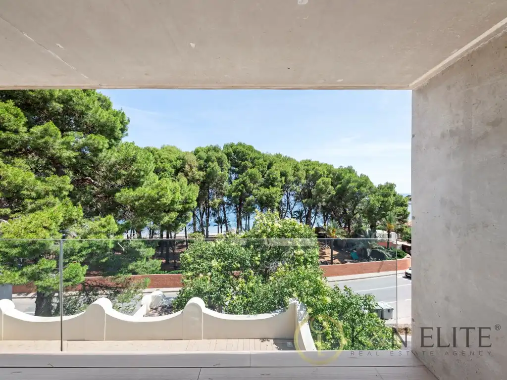 Houses for sale in Las Rotas / Les Rotes