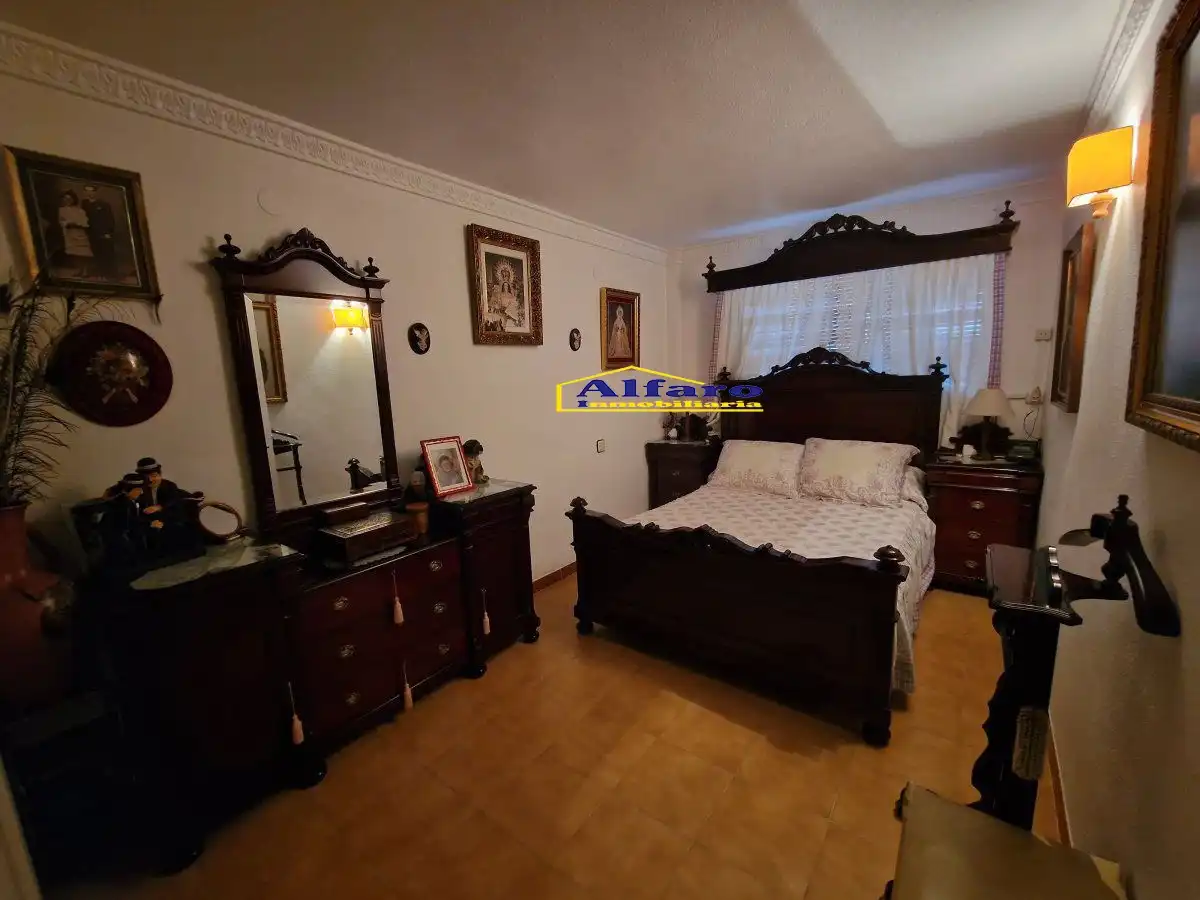 Habitación de Casa adosada en venta en Almonte con Terraza, Trastero y Balcón