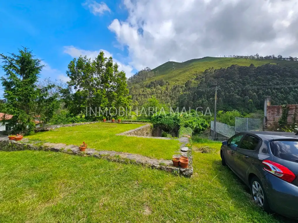 Residential for sale in Caravia