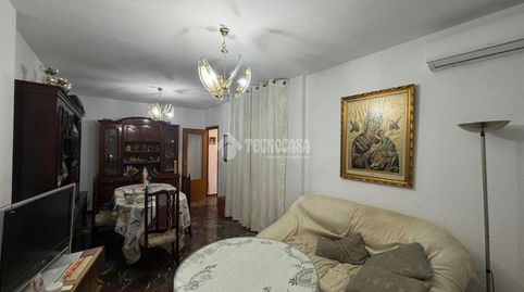 Foto 3 de Casa adosada en venda a Mengíbar, Jaén