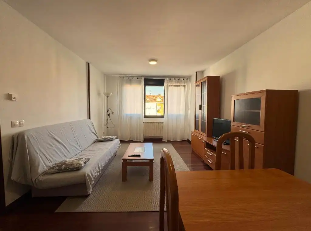 Wohnzimmer von Wohnung zur Miete in Torrelavega  mit Heizung, Terrasse und Möbliert