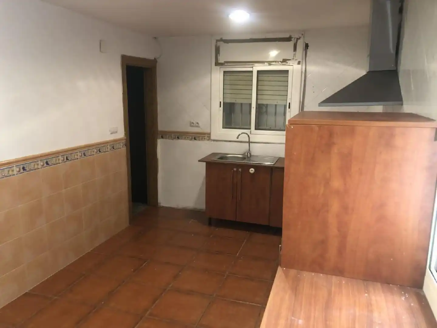Cuina de Casa o xalet en venda en Calafell amb Jardí privat, Terrassa i Piscina comunitària