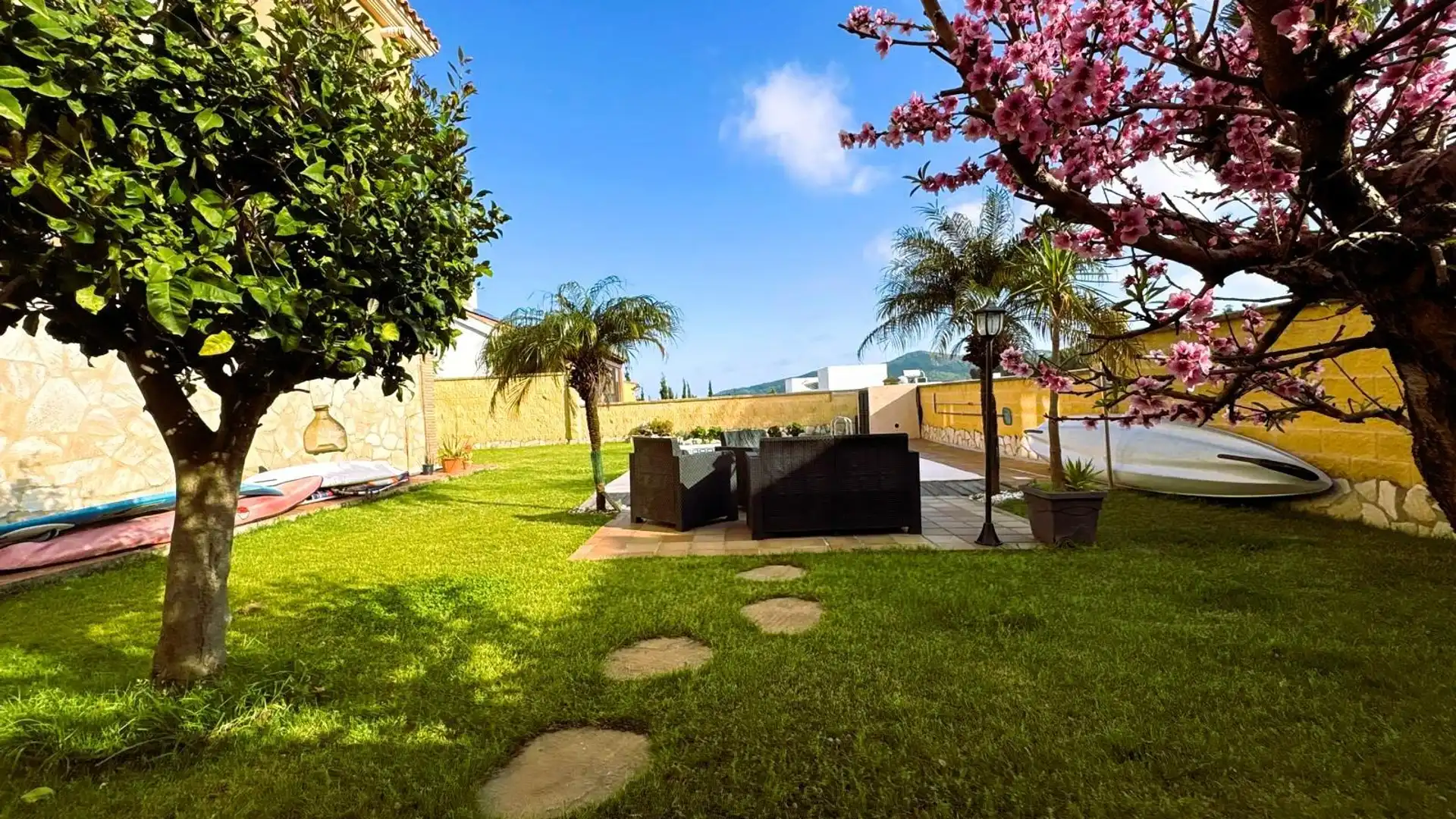 Garden of Houses for sale in Algeciras  with Private garden, Terrace and Storage room