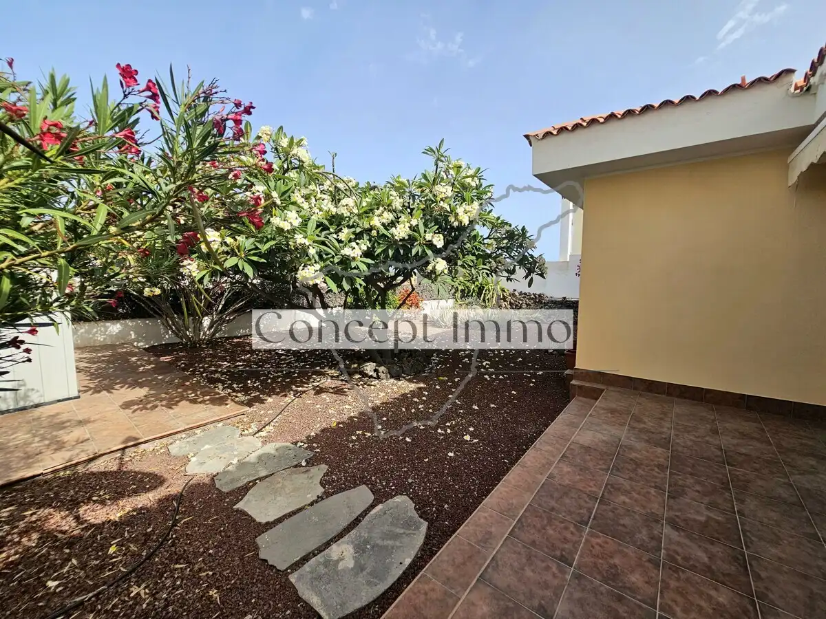 Terrassa de Casa o xalet en venda en Arona amb Jardí privat, Terrassa i Traster