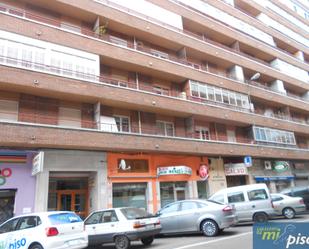 Exterior view of Flat for sale in Valladolid Capital  with Heating, Parquet flooring and Terrace