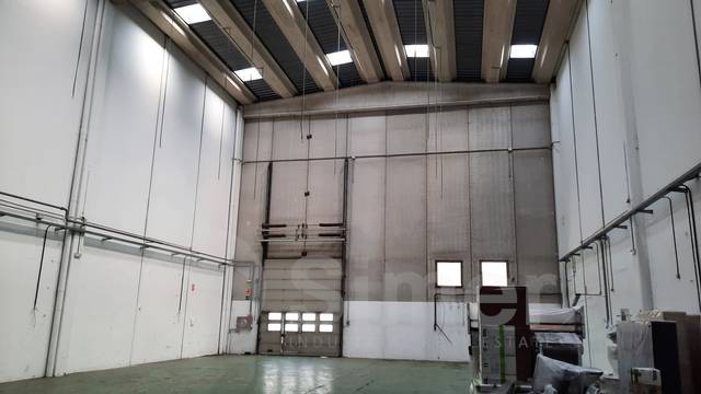 Nave industrial en Venta en Zona Industrial