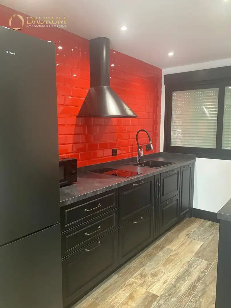 Cocina de Piso en venta en Madrid con Calefacción, Terraza y Amueblado