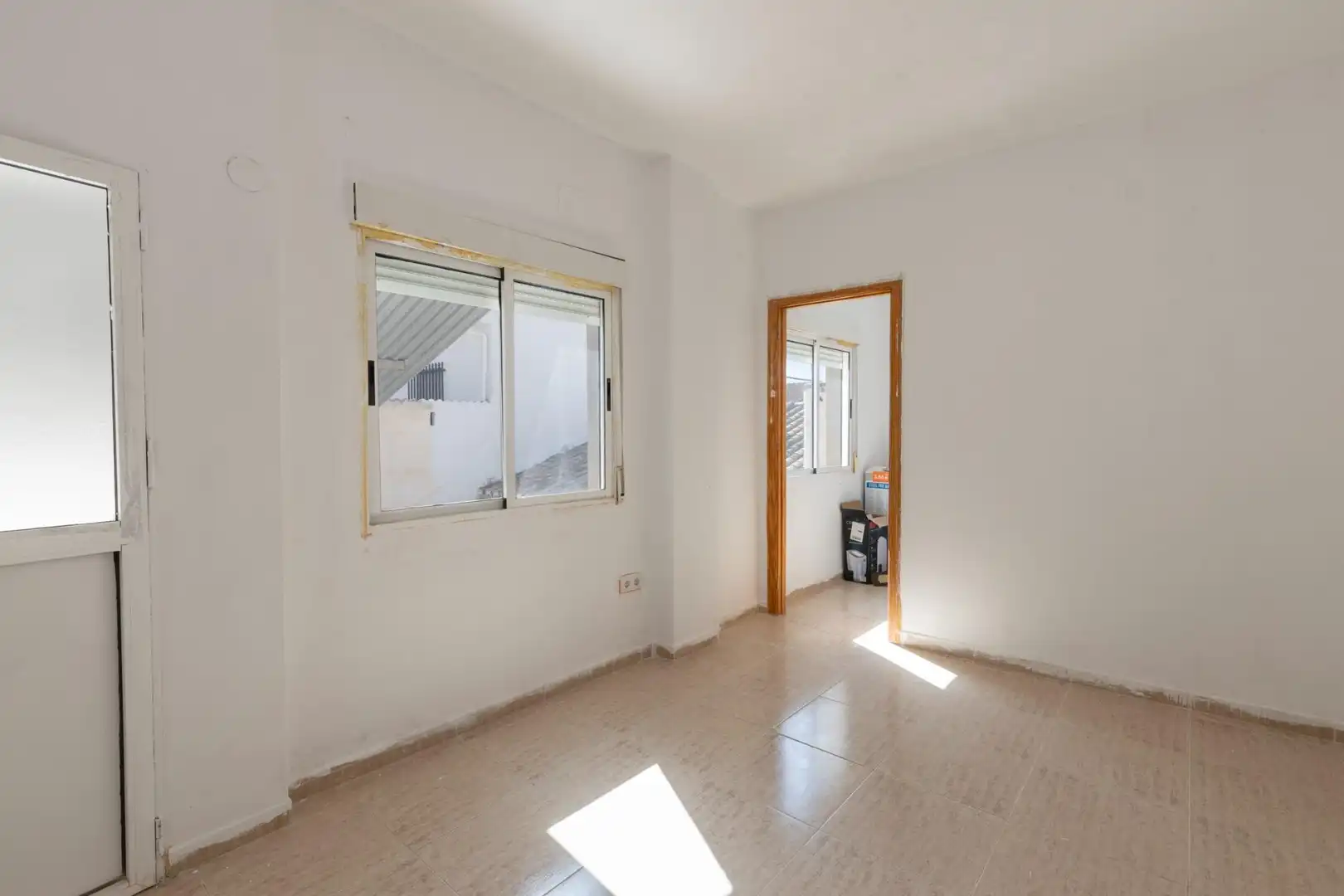 Dormitori de Casa o xalet en venda en La Zubia amb Terrassa