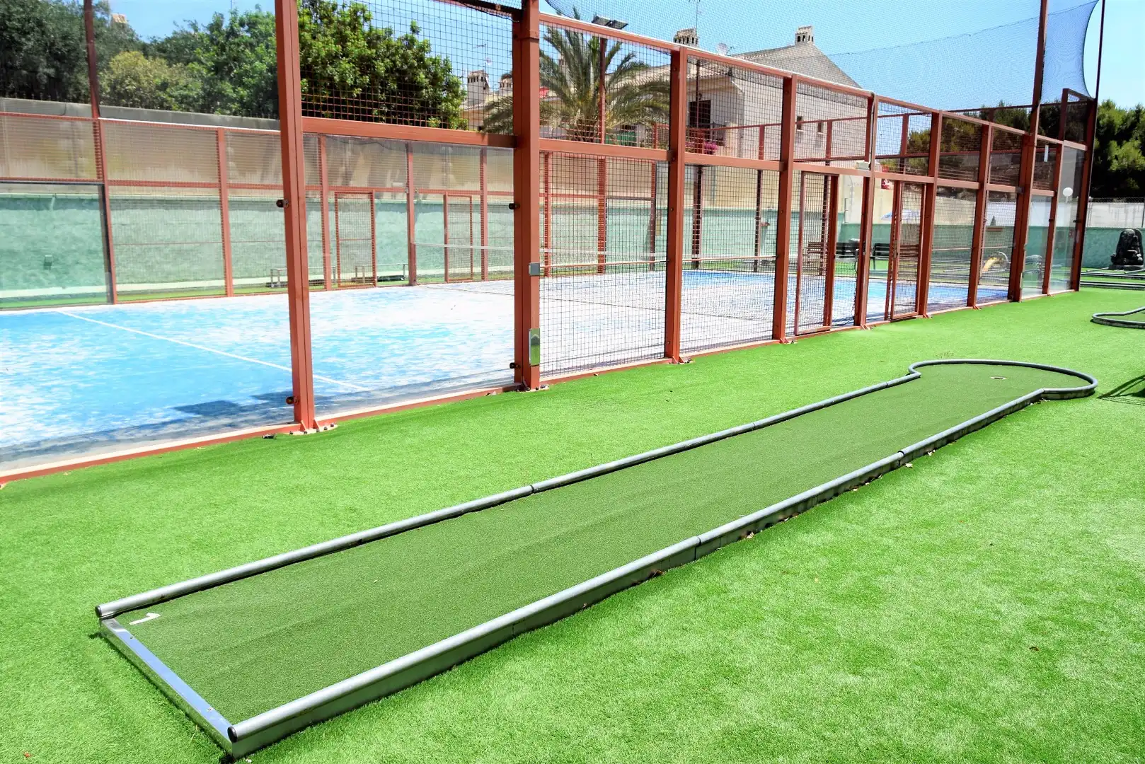 Piscina de Local en venda en Guardamar del Segura