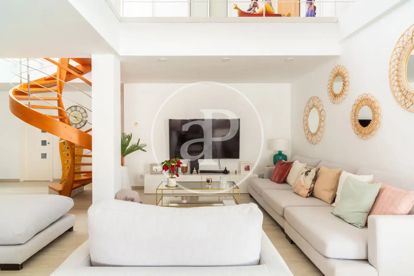 Sala de estar de Casa o chalet en venta en Riba-roja de Túria con Aire acondicionado, Calefacción y Jardín privado