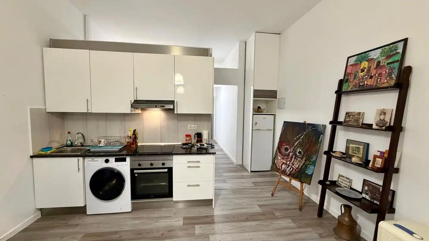 Kitchen of Ground floor for sale in Laredo  with Furnished