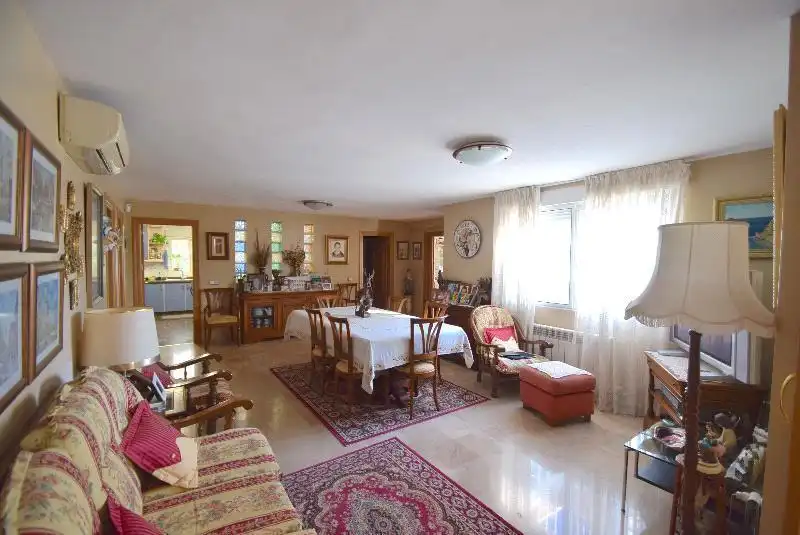 Sala de estar de Casa o chalet en venta en La Nucia con Aire acondicionado, Calefacción y Trastero