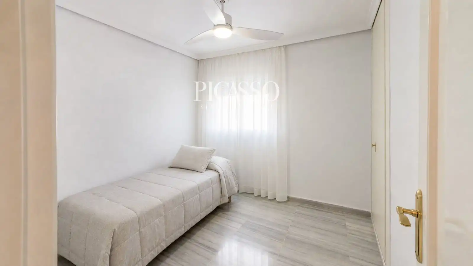 Flat with lift for sale in de Isabel Manoja, imagen 9