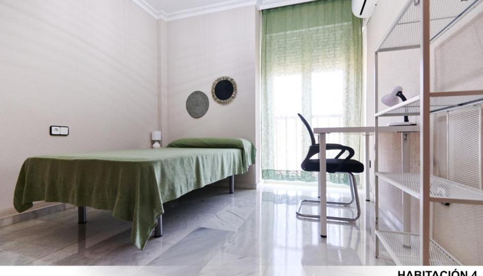 Photo 1 of Apartment to share in Villegas, Sevilla