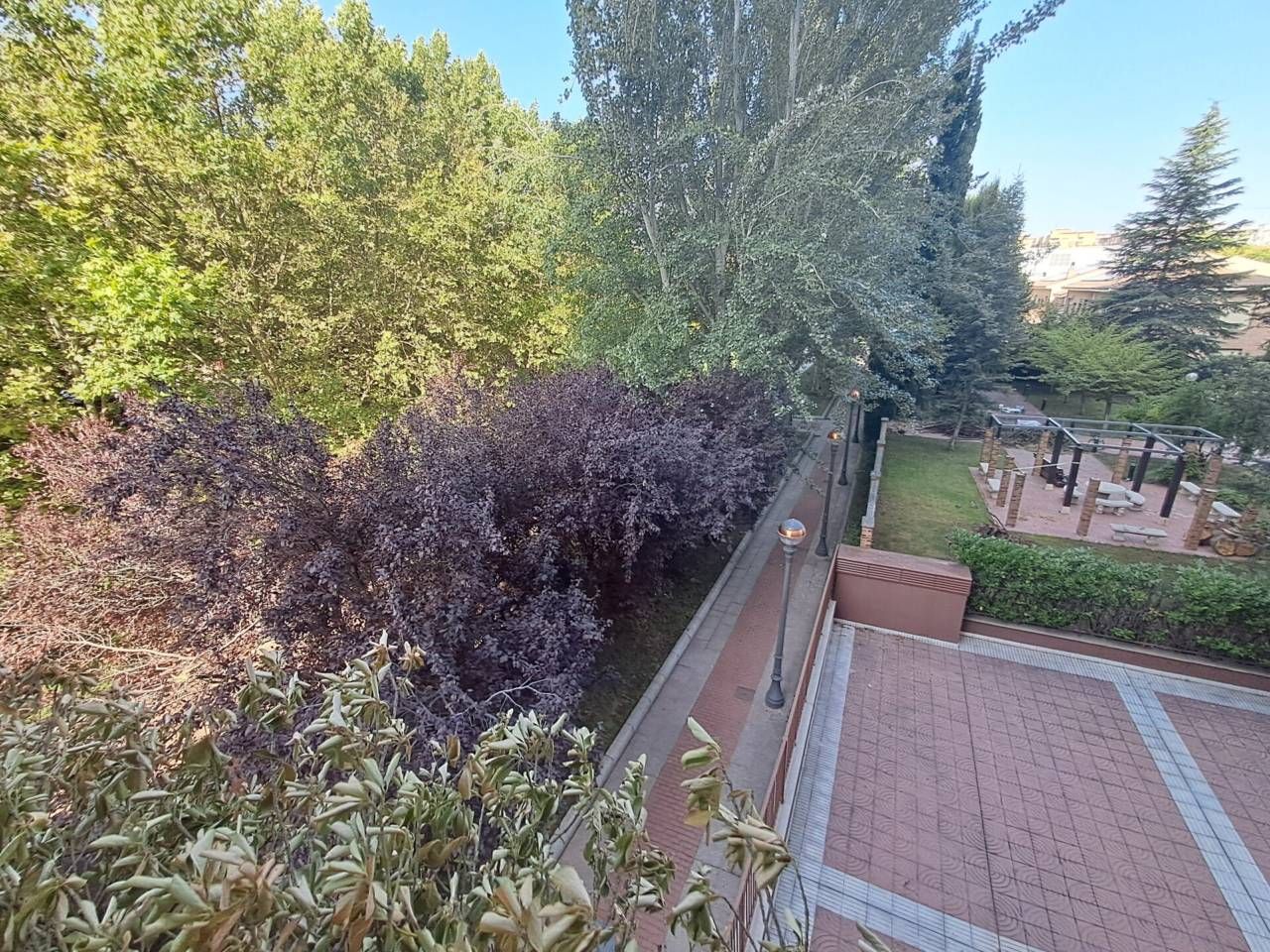 Jardí de Pis en venda en  Logroño amb Calefacció, Terrassa i Traster