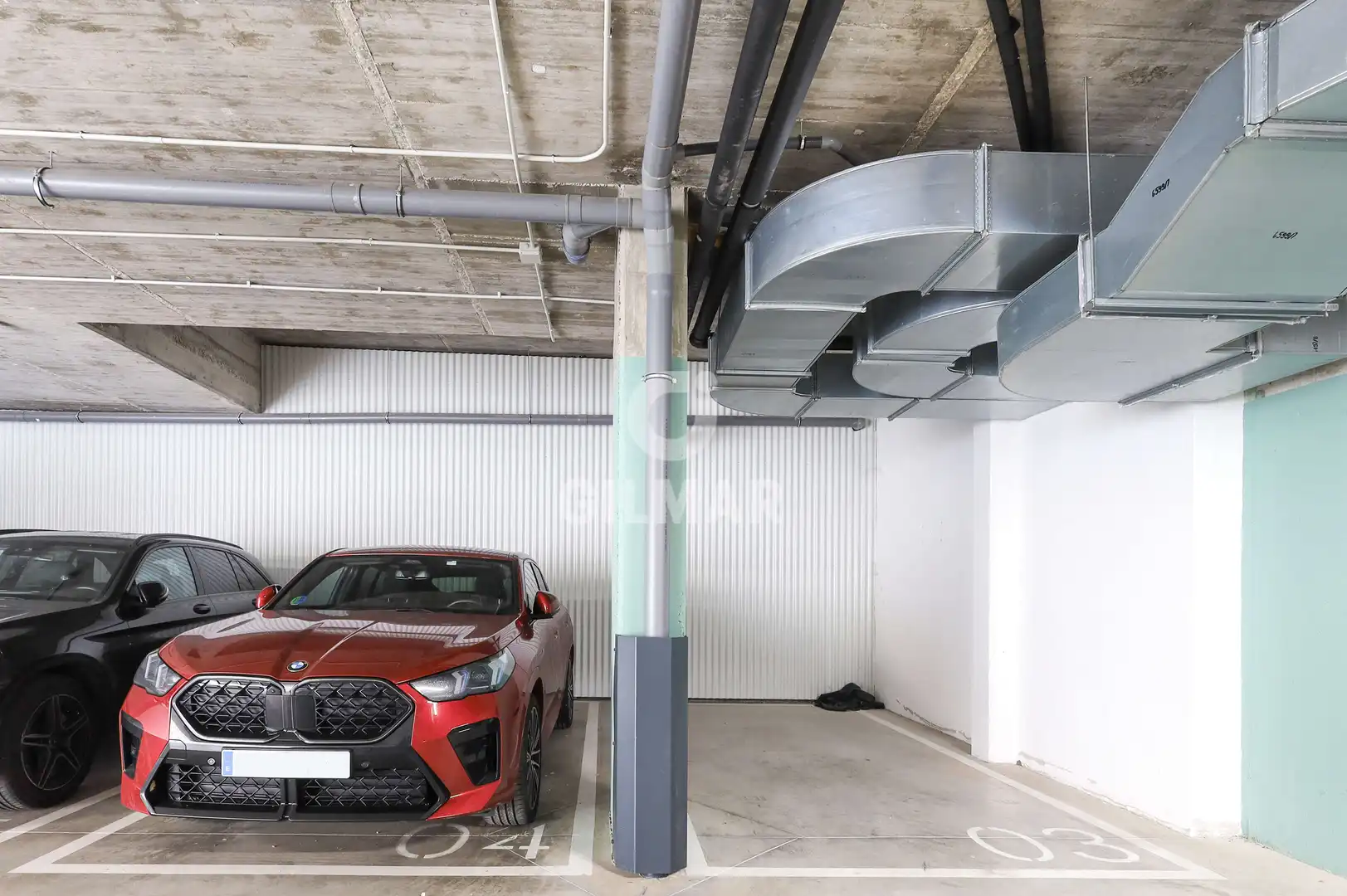 Parking de Ático en venta en Madrid con Calefacción, Jardín privado y Trastero
