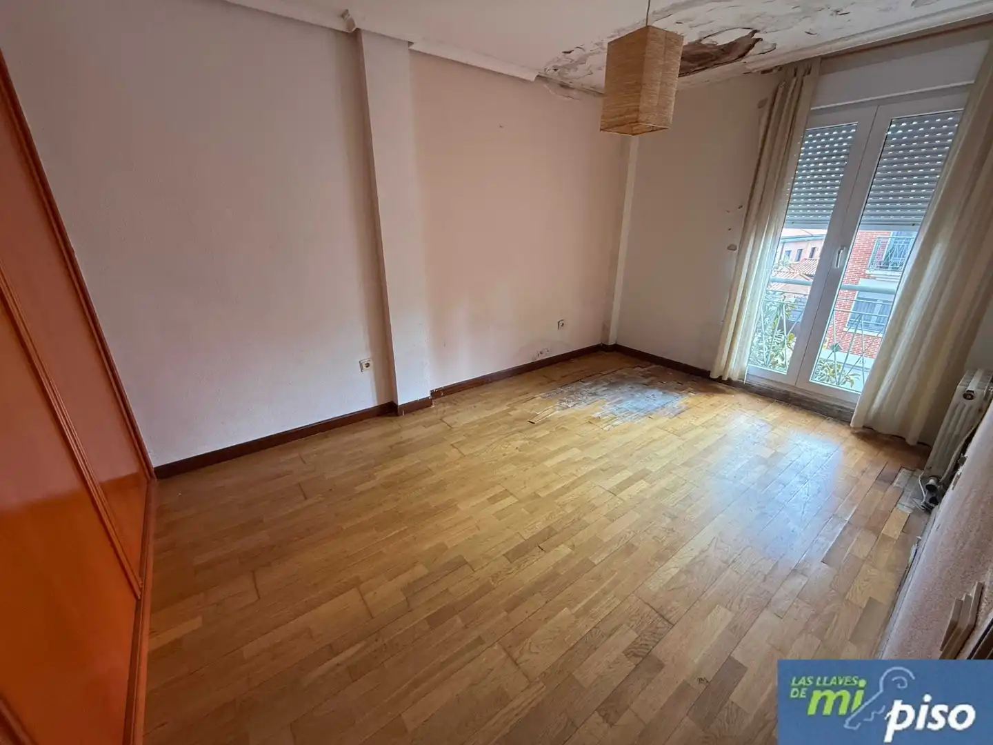 Casa adosada en venda en Cigales amb Calefacció, Jardí privat i Parquet