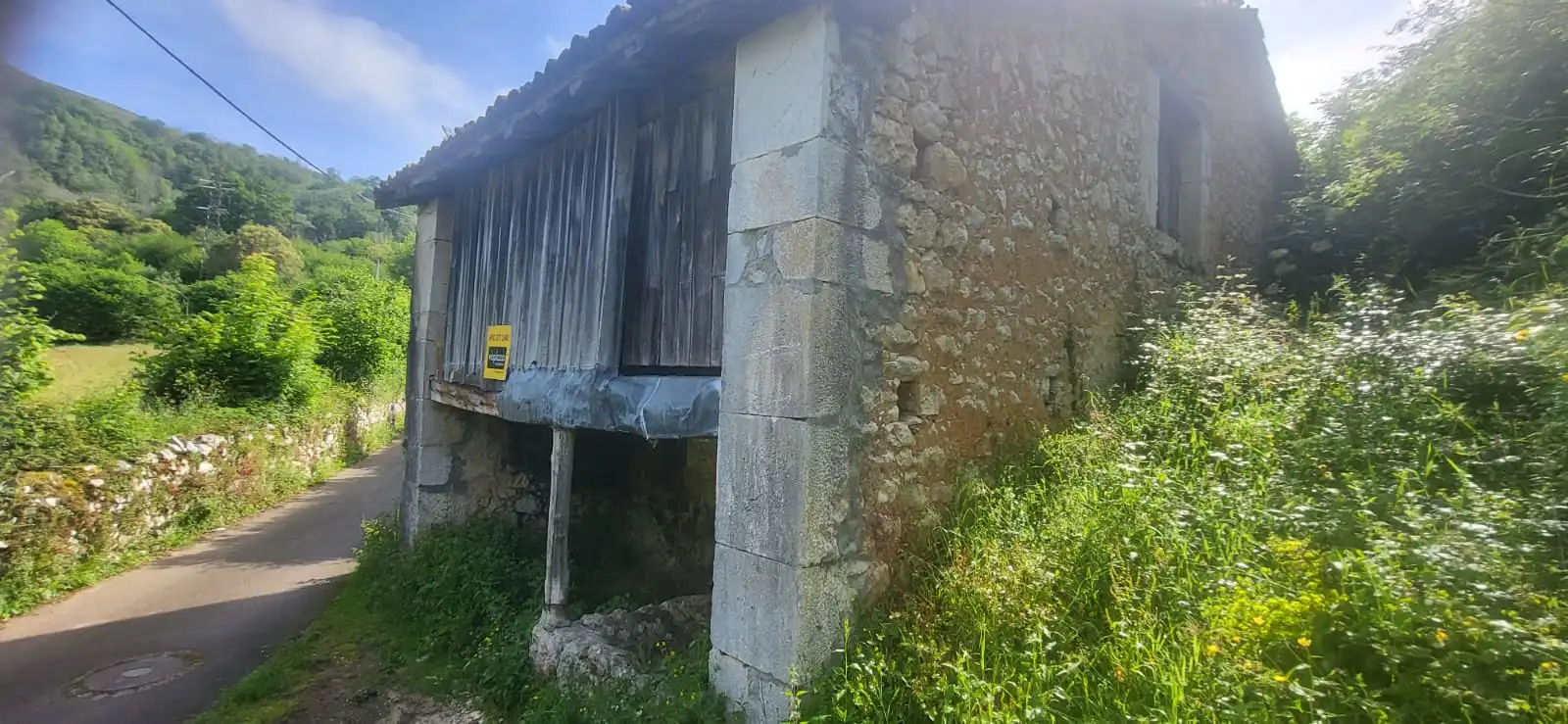 Country house zum Verkauf in Lugar Puertas, 2, Cabrales