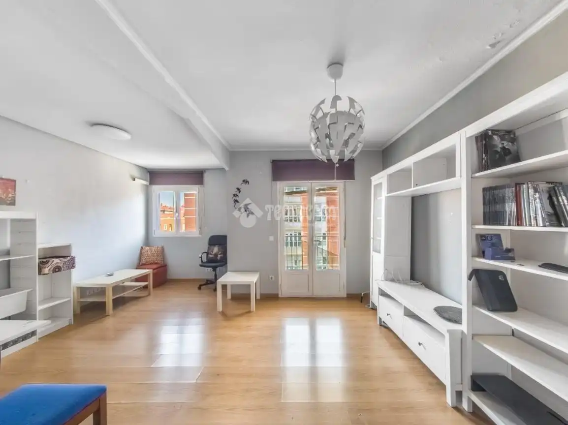 Living room of Flat for sale in Madrid  with Heating, Terrace and Balcony