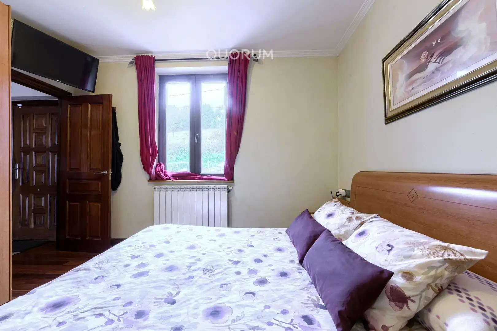 Schlafzimmer von Country house zum Verkauf in Bilbao  mit Heizung, Terrasse und Möbliert