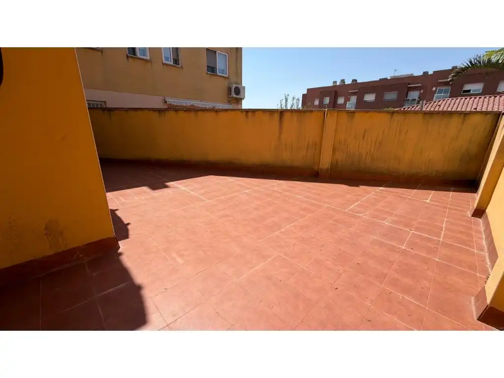 Piso con ascensor en venta en Calle Mont-Roig, imagen 7