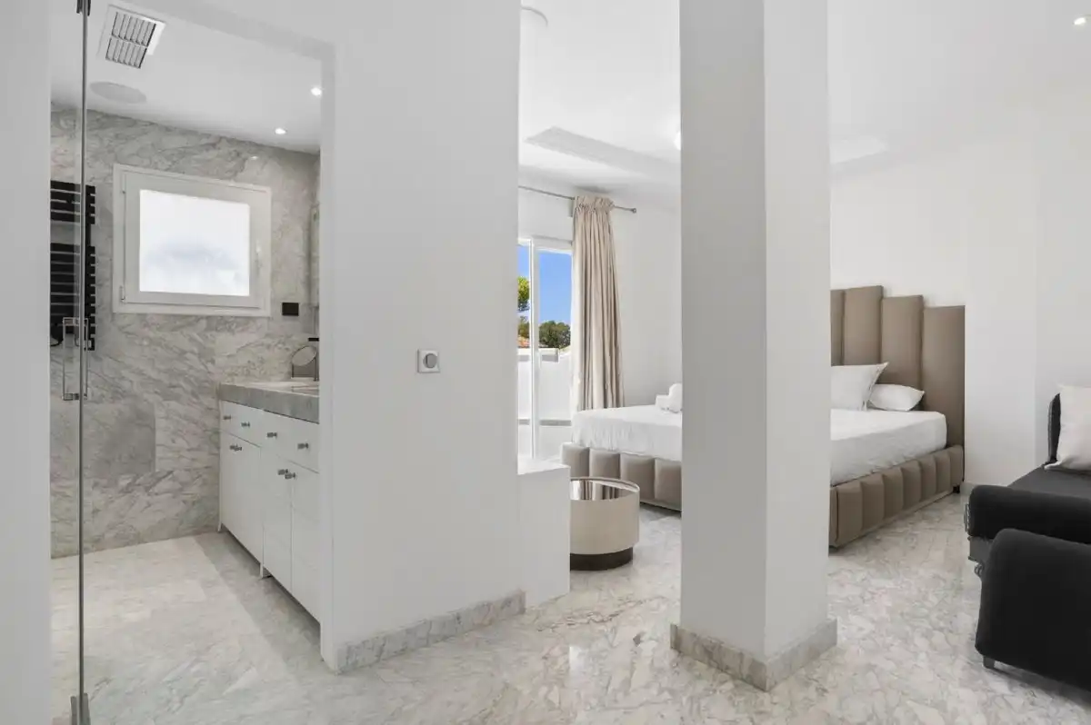 Villa mit Pool zum Verkauf in Elviria - Cabopino, imagen 9