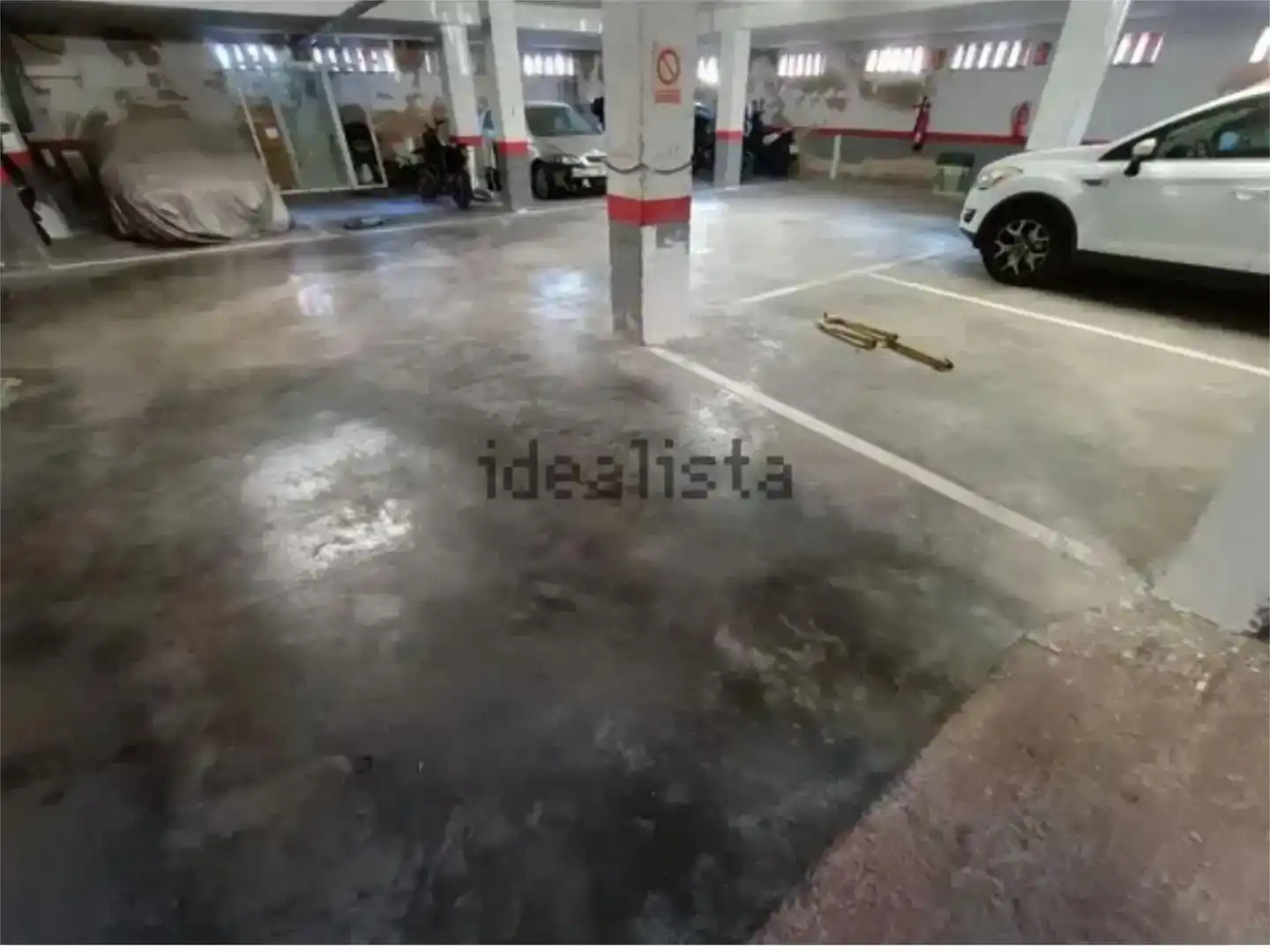 Aparcament de Garatge en venda en Llevant