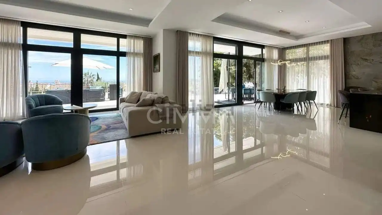 Chalet con terraza en venta en Calle Calle Roma, imagen 8