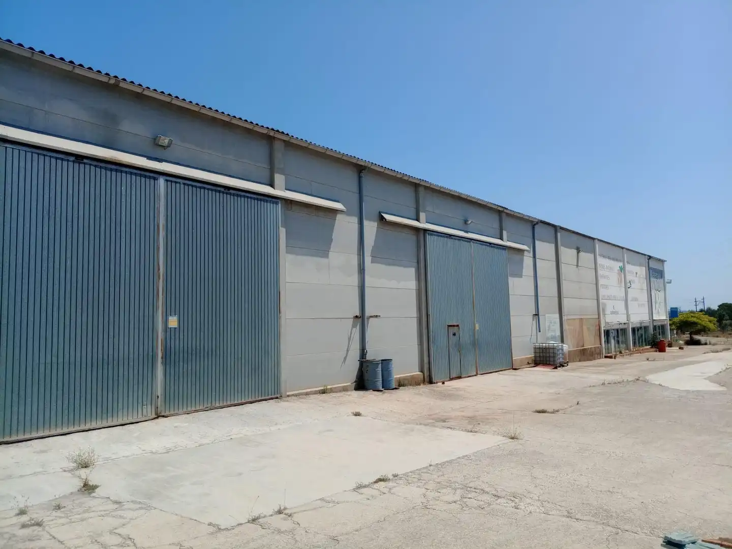Industrial building to rent in Alcover