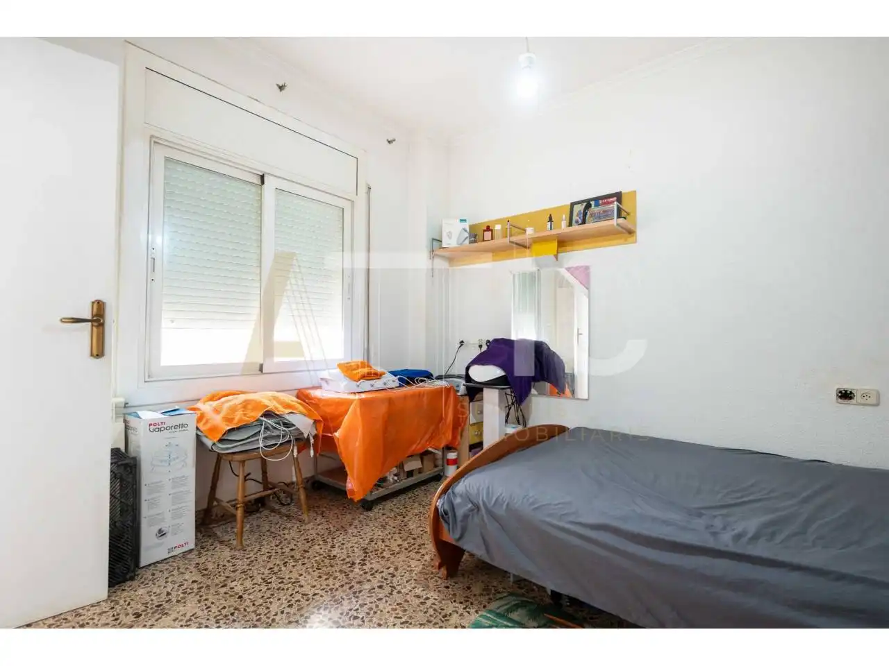 Dormitori de Casa o xalet en venda en Sabadell amb Calefacció, Terrassa i Traster