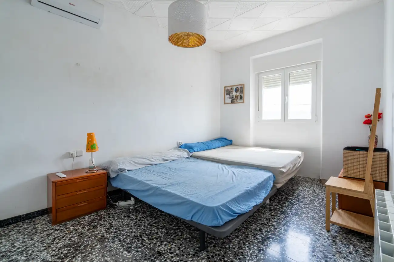 Habitación de Casa adosada en venta en Tortosa con Aire acondicionado, Jardín privado y Terraza