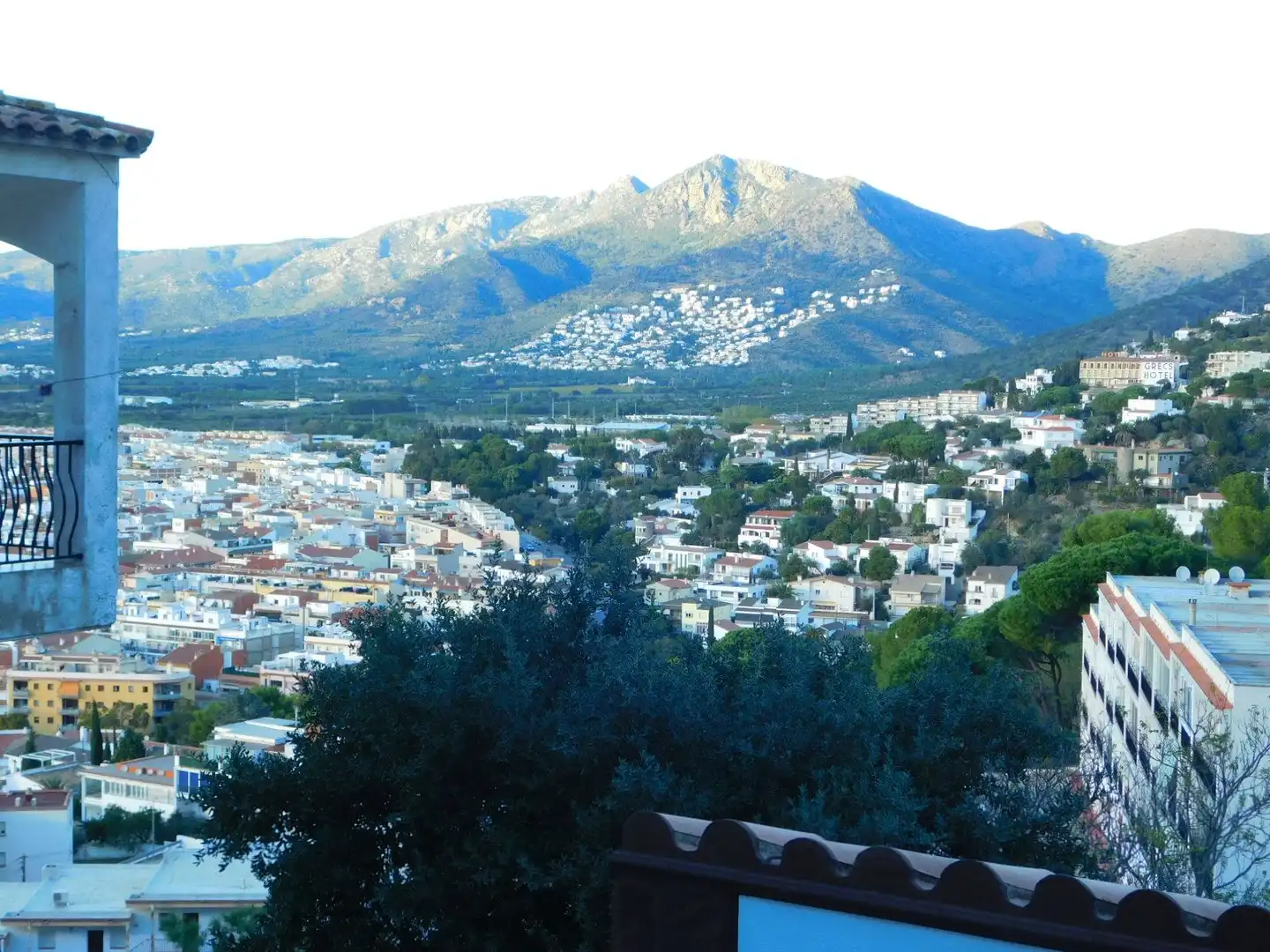 House with terrace for sale in Almadrava - Canyelles - Puig-Rom, imagen 5