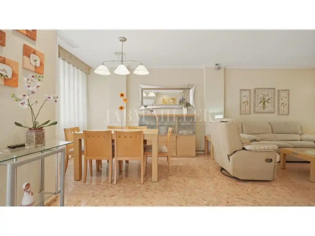 Vista exterior de Casa o chalet en venta en Elche / Elx con Aire acondicionado, Calefacción y Jardín privado