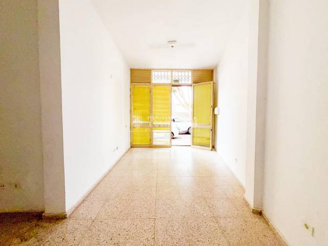 Local comercial en Alquiler en Guía de Isora interior