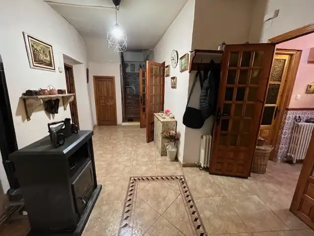 Houses for sale in Mucientes  with Heating