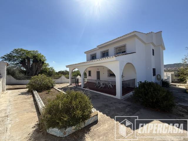 Casa-chalet en Venta en Barrio de Campanar