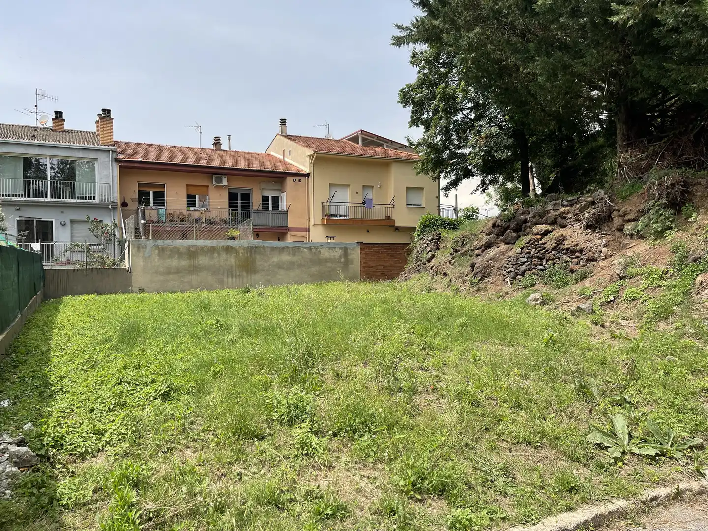 Residential land for sale in Olot