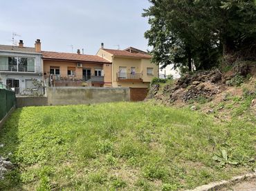 Terreny residencial en venda a Olot