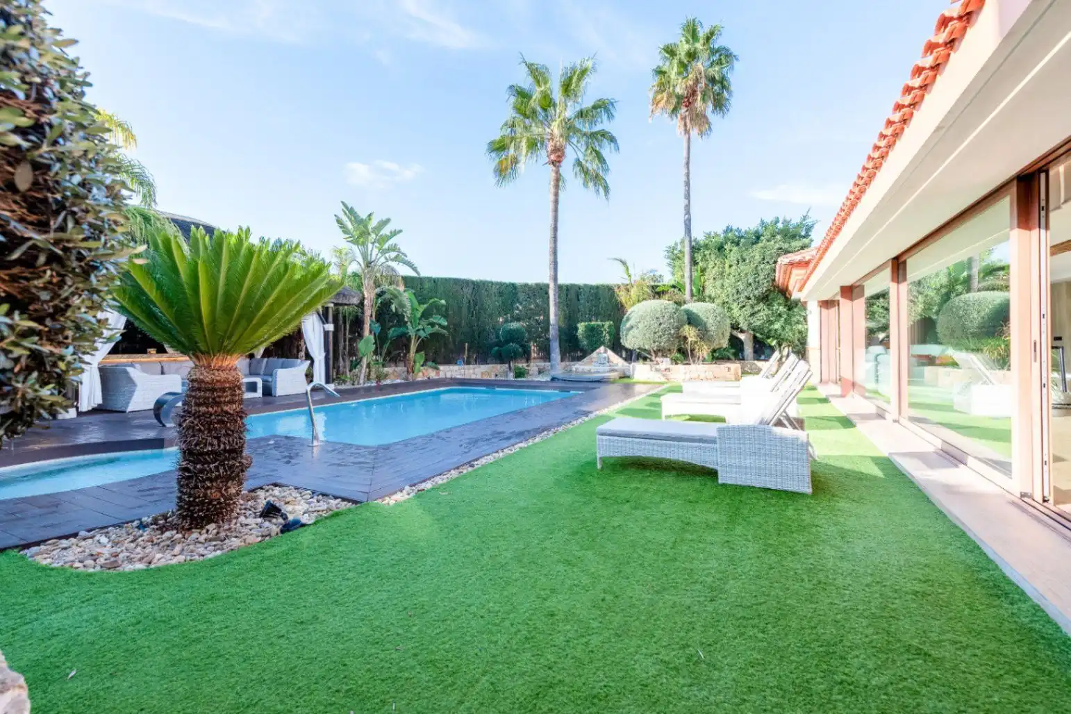 Chalet con piscina en venta en Benicolada - Las Adelfas, imagen 4