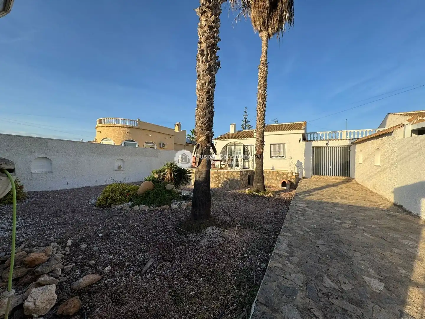 Vista exterior de Casa o chalet en venta en Torrevieja con Aire acondicionado, Terraza y Amueblado