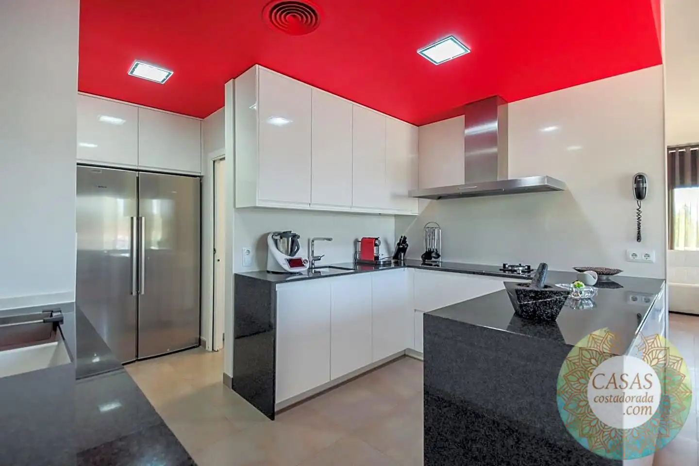 Cocina de Casa o chalet en venta en Tortosa con Aire acondicionado, Calefacción y Jardín privado