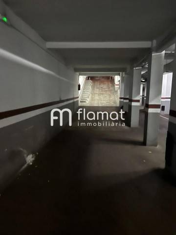 Garaje en Venta en Carrer de Nàpols en El Camp d'en Grassot i Gràcia Nova