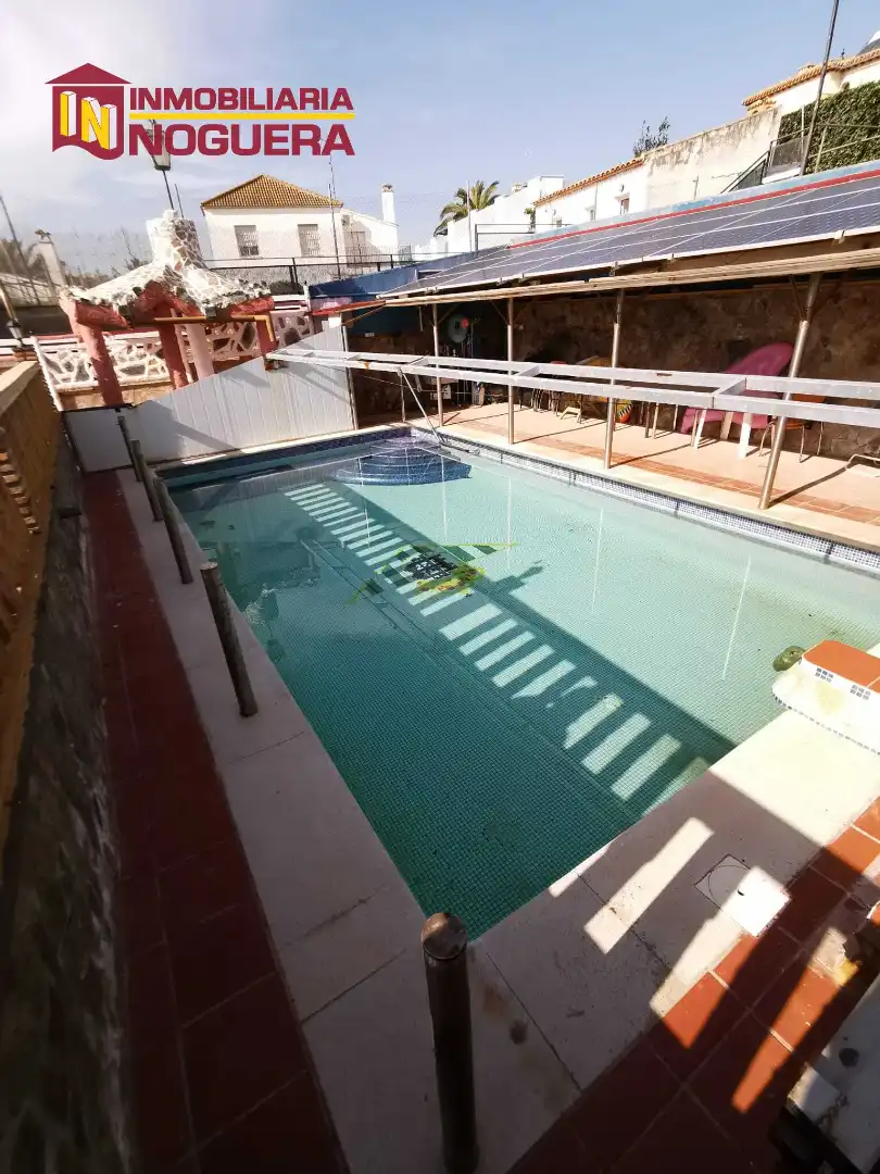 Swimming pool of Houses for sale in Écija