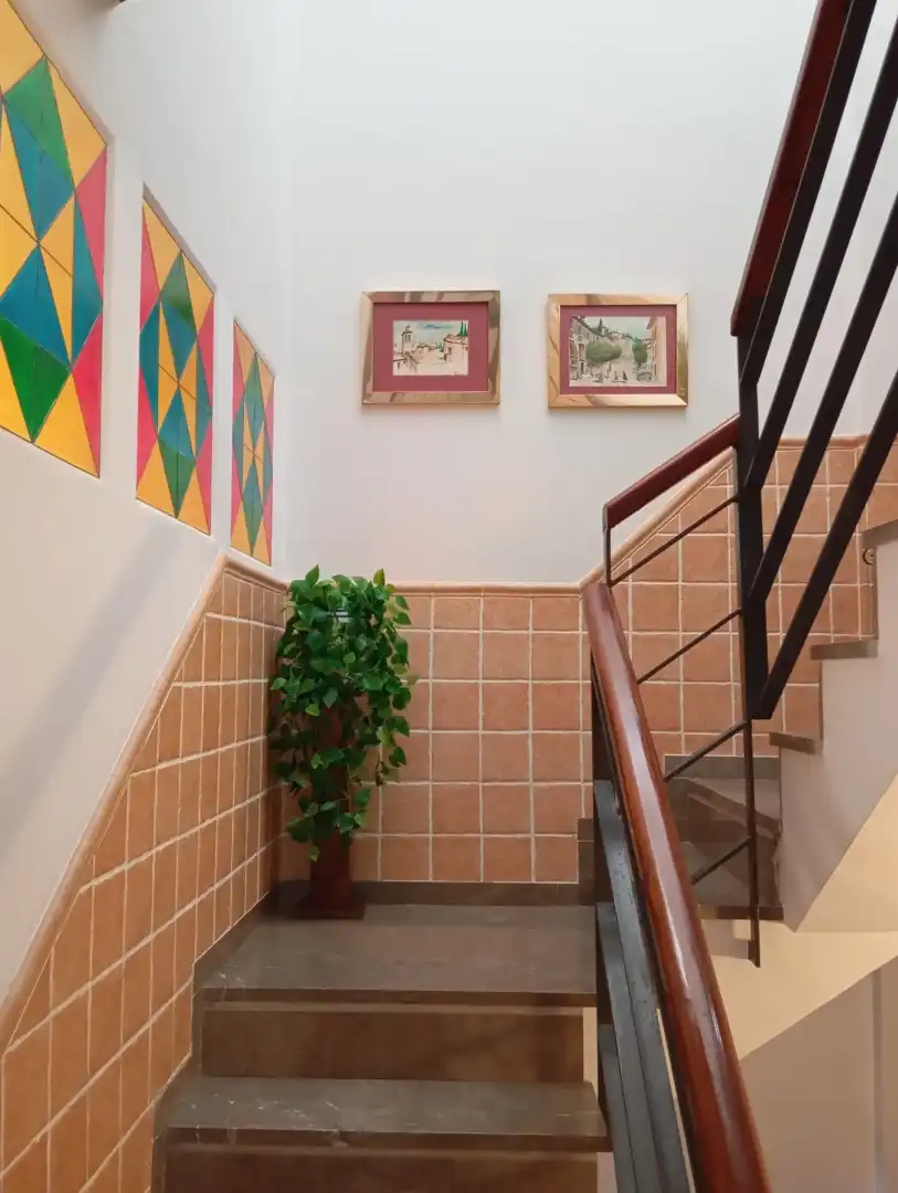 Einfamilien-Reihenhaus zum Verkauf in Granada mit Heizung, Parkett und Terrasse