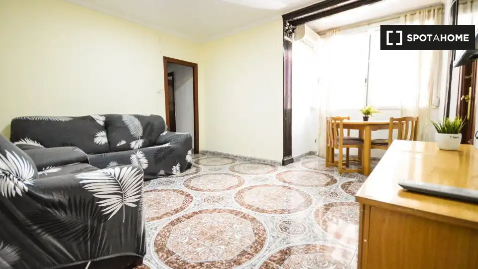 Room in L'Illa Perduda