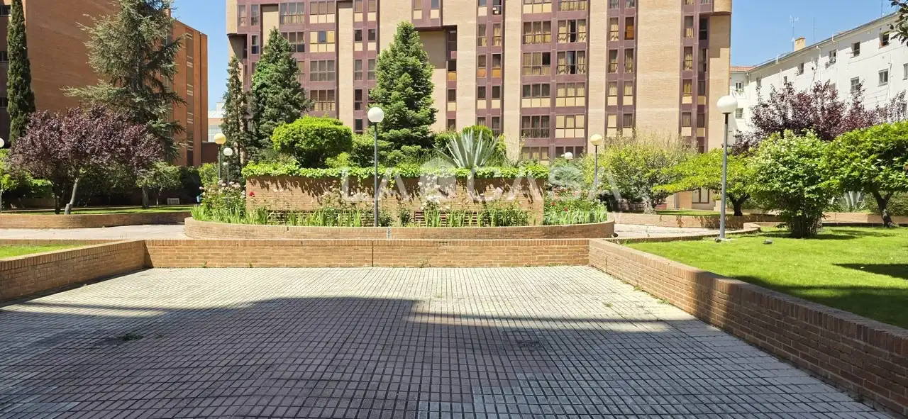 Terraza de Piso en venta en Valladolid con Calefacción y Trastero