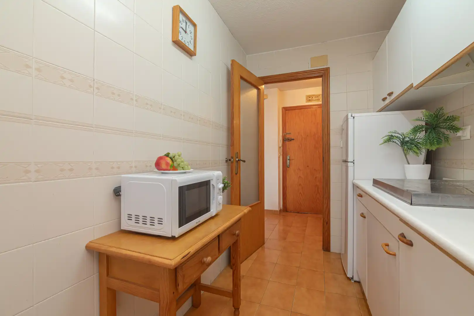 Küche von Wohnung zum Verkauf in Santa Pola mit Klimaanlage, Möbliert und Balkon