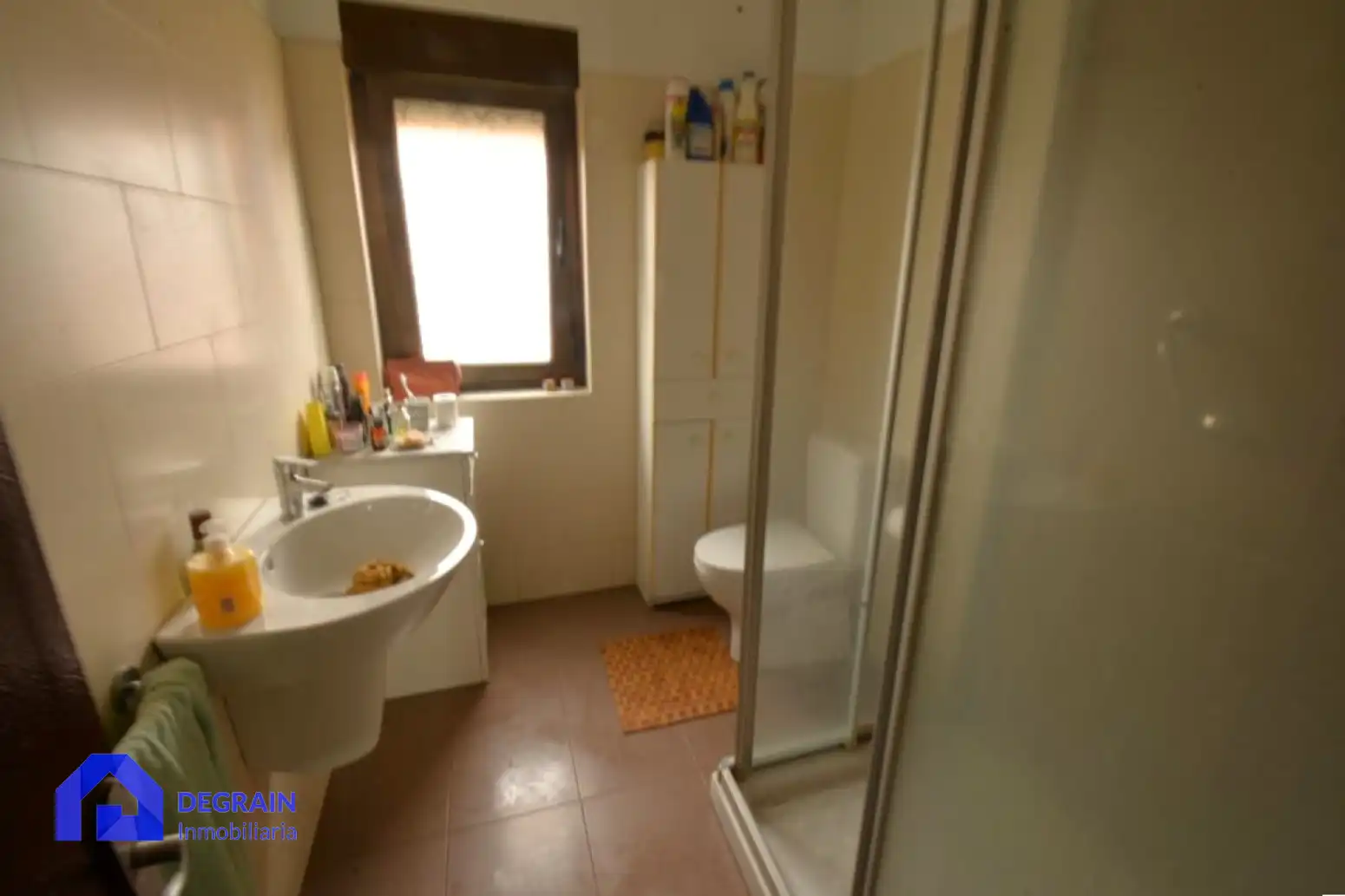 Bathroom of Flat for sale in Siero  with Heating and Storage room